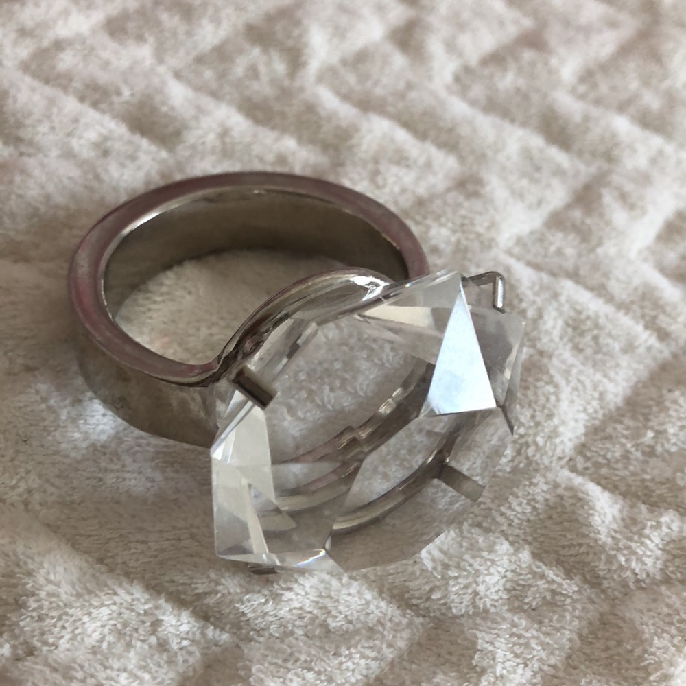 Diamond Shape Paperweight - Picture 2 of 6